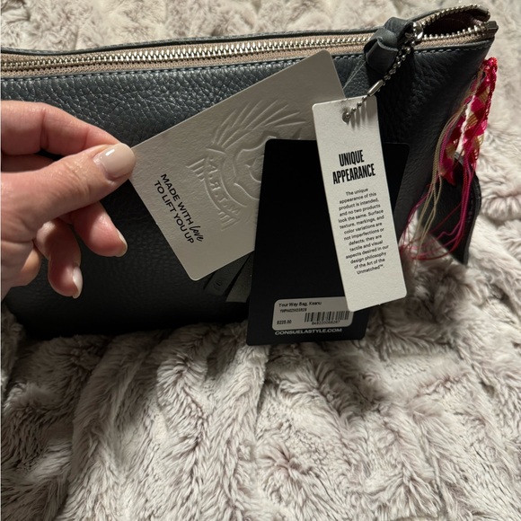 Brand new Consuela Keanu Your Way - Picture 6 of 13